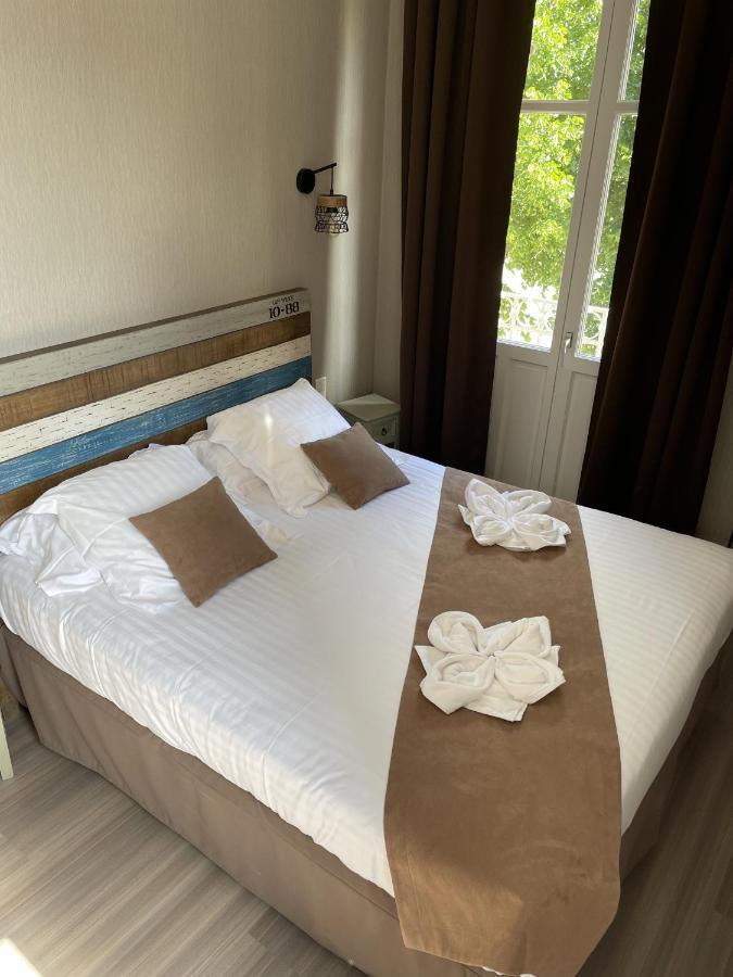 Logis Hotel- Restaurant Le Relais Guillaume De Normandy سانت فاليري سور سوم المظهر الخارجي الصورة