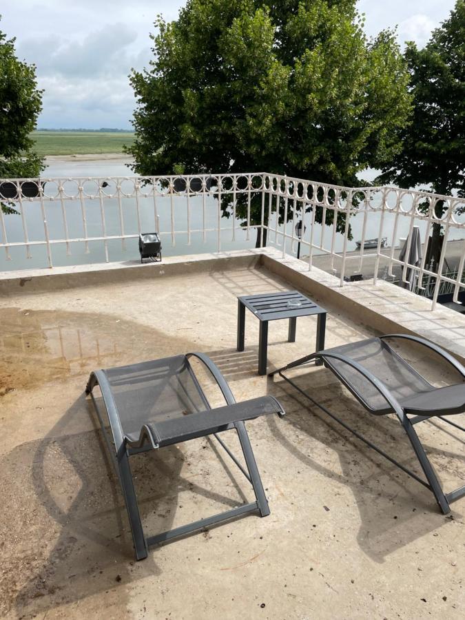 Logis Hotel- Restaurant Le Relais Guillaume De Normandy سانت فاليري سور سوم المظهر الخارجي الصورة