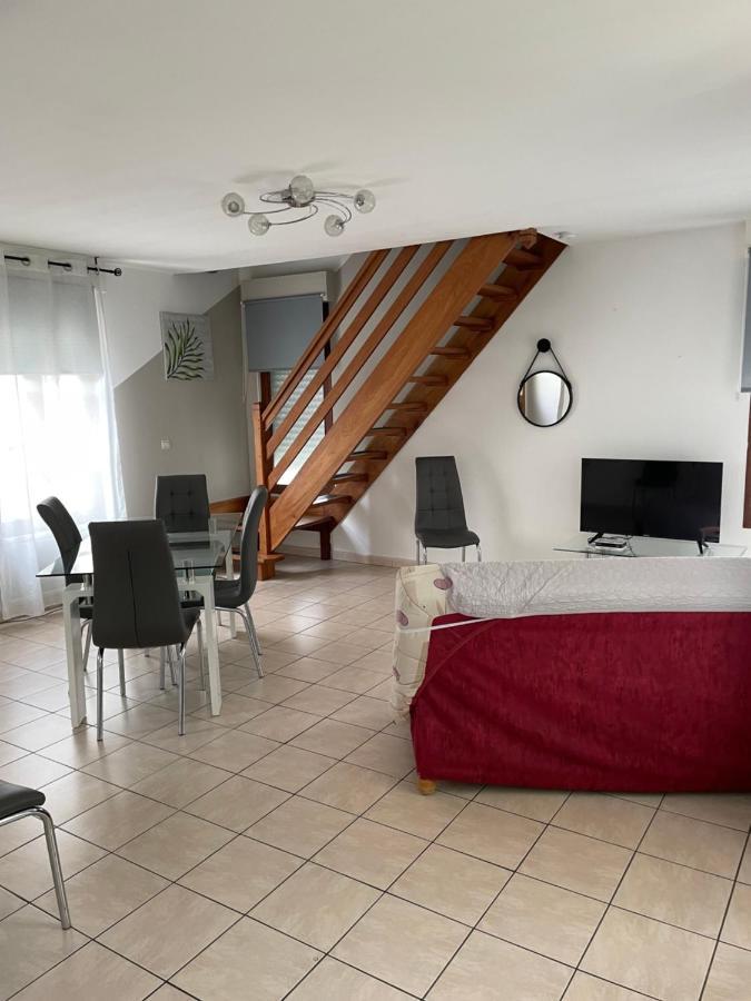 Logis Hotel- Restaurant Le Relais Guillaume De Normandy سانت فاليري سور سوم المظهر الخارجي الصورة